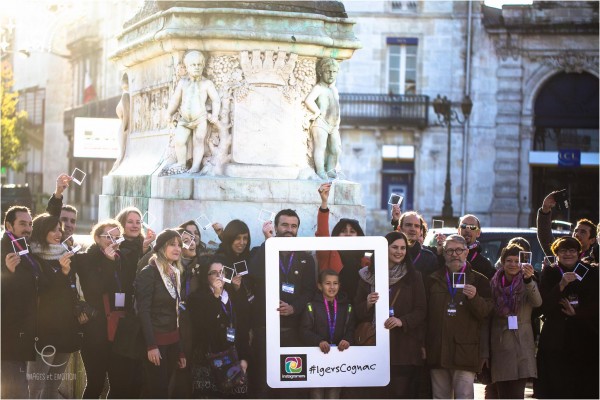Photo de groupe du 1er instameet à Cognac © Jean-Marc-Vaillant Photo de groupe du 1er instameet à Cognac © Jean-Marc-Vaillant