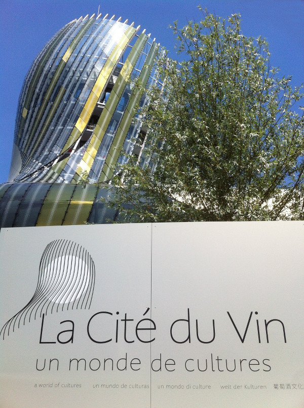 Entrée Cité du Vin-Bordeaux - blog Bar à Voyages