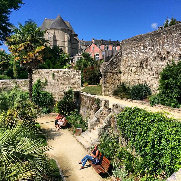 Les Jardins de la Retraite, oasis de verdure en plein cœur de Quimper ©Magali Renard / Le Bar à Voyages