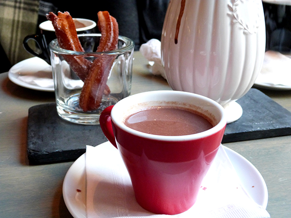 Chocolat chaud + churros =