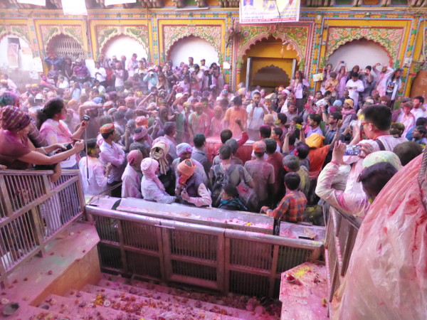Holi-festival-inde-WhyNotTDM-blog-bar-a-voyages