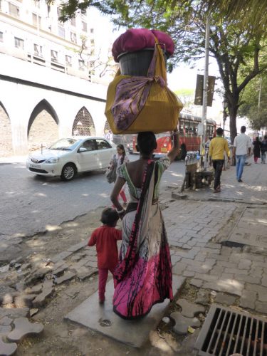 Inde-WhyNotTDM-blog-bar-a-voyages